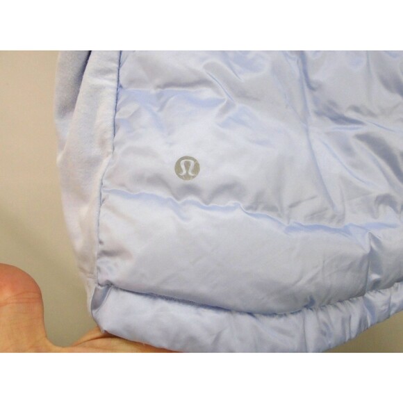 Lululemon Womens Size 6 Down For A Run Quilted Puffer Vest Light Blue Full Zip - Picture 7 of 7